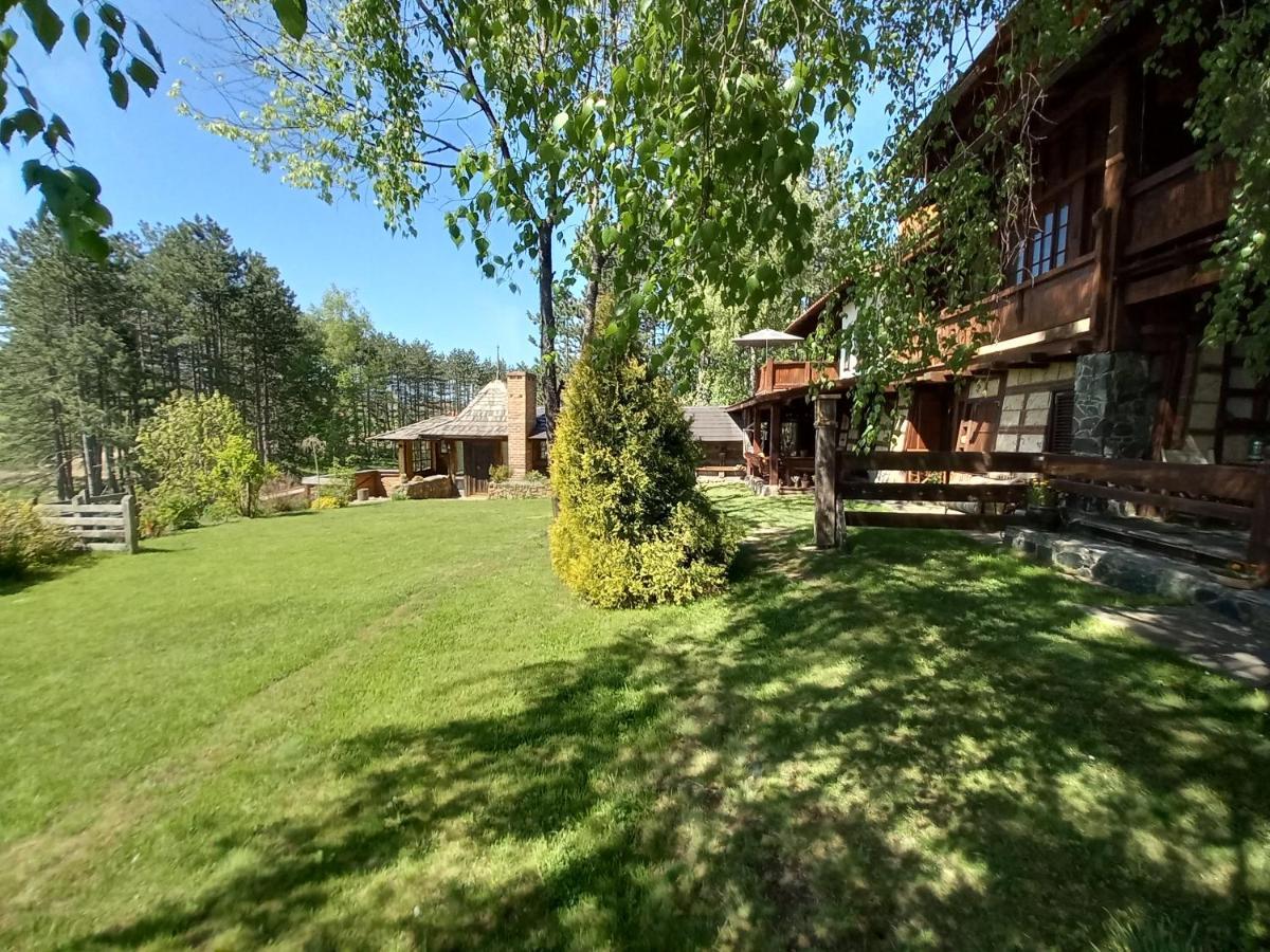 Apartments Carevo Polje Zlatibor Exterior foto